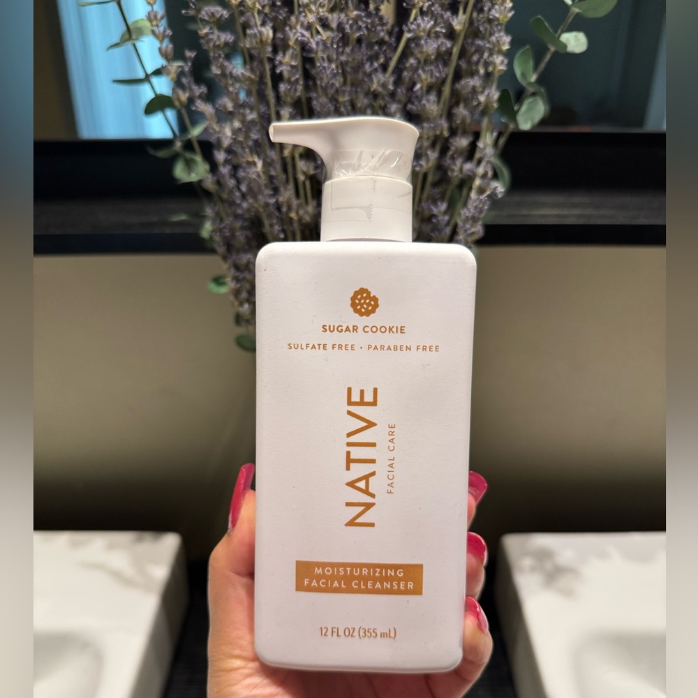 Native Limited Edition Discontinued Scent SUGAR COOKIE Moisturizing Facial Wash